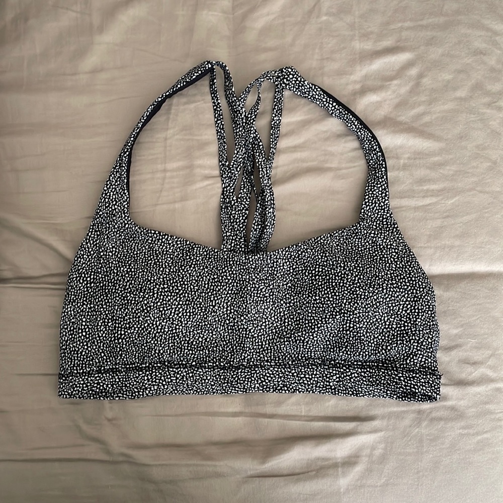 Strappy lulu lemon sports bra